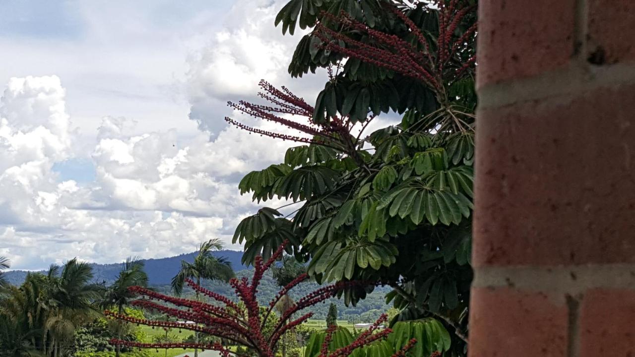 Babinda Quarters Hotell Eksteriør bilde