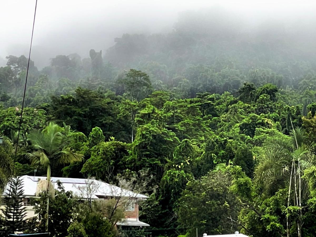 Babinda Quarters Hotell Eksteriør bilde