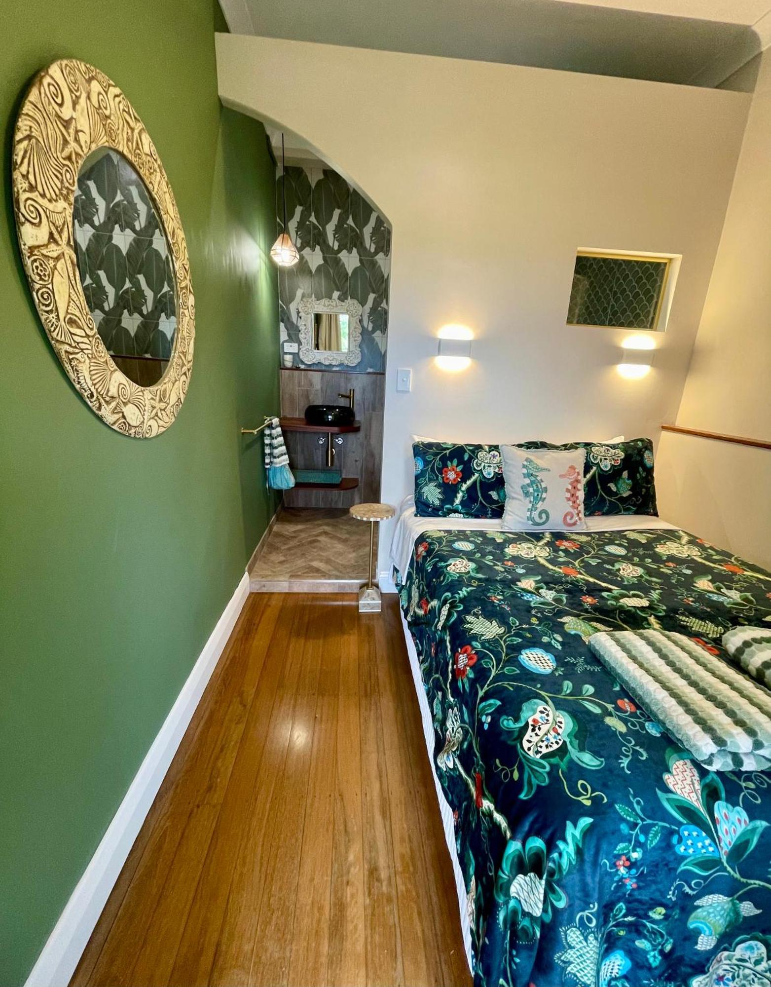 Babinda Quarters Hotell Eksteriør bilde